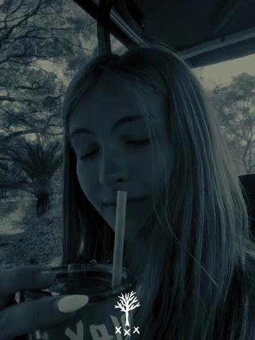 @lolajean