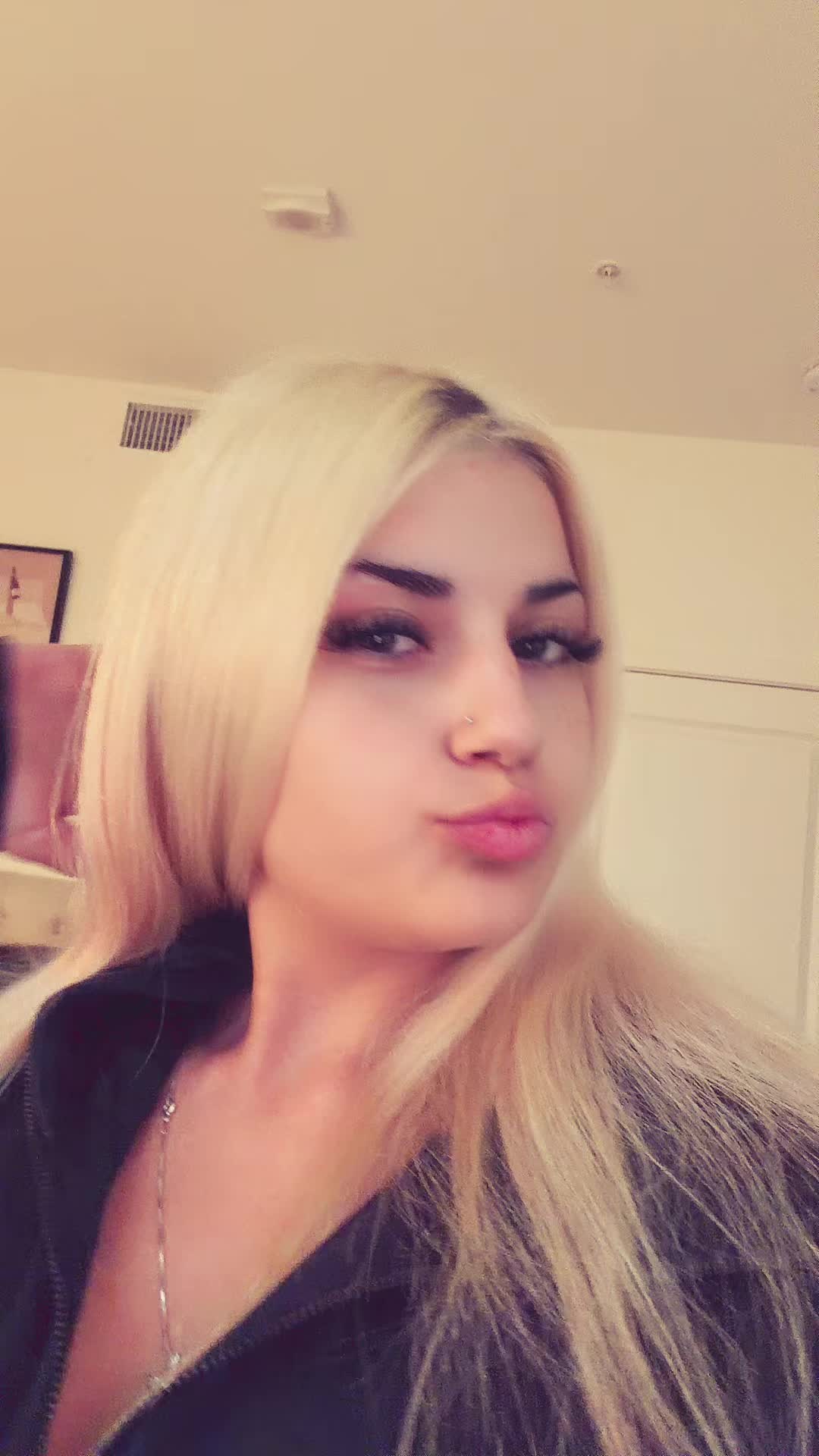 @Olivia💋