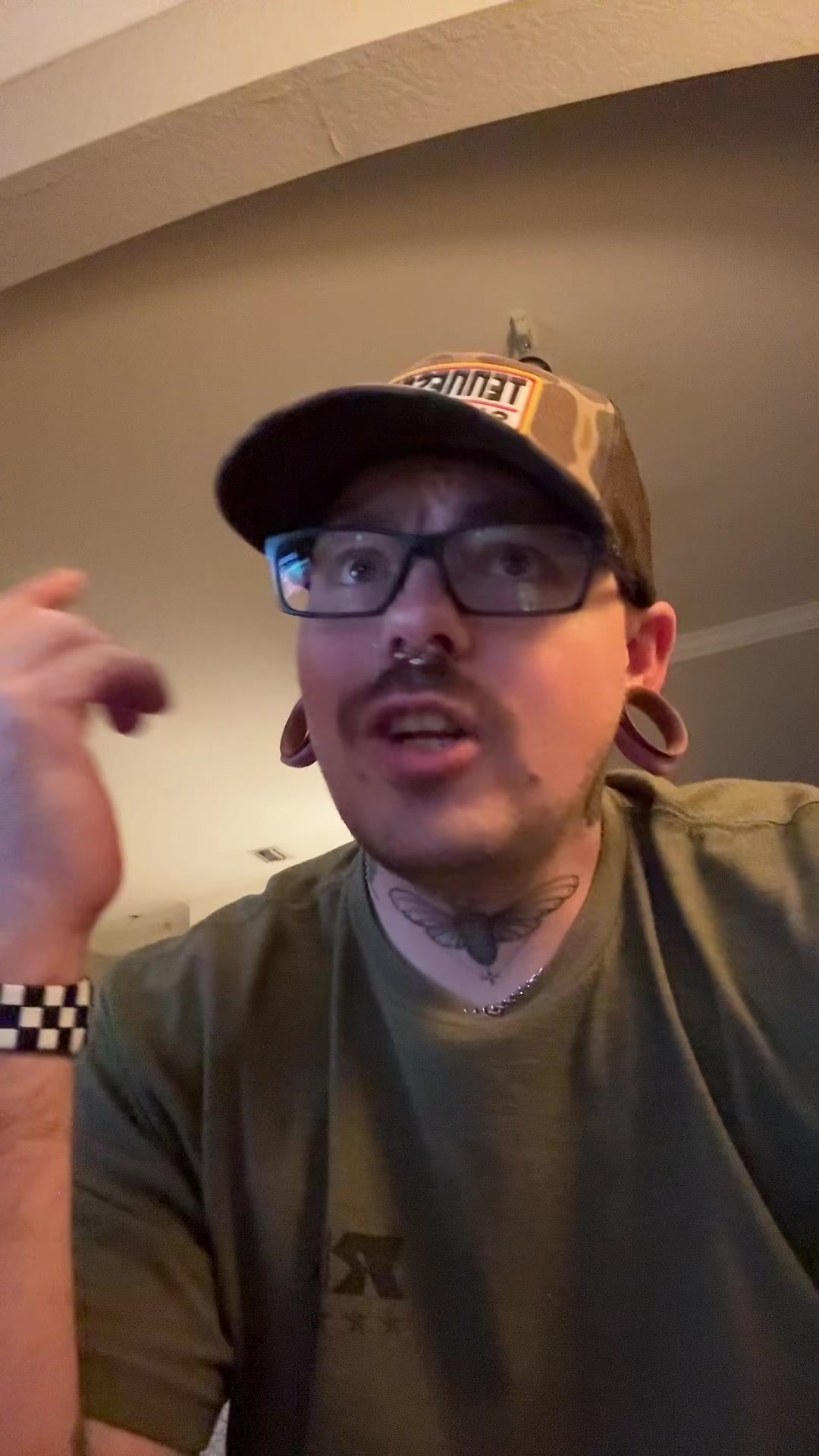 @joetheelderemo