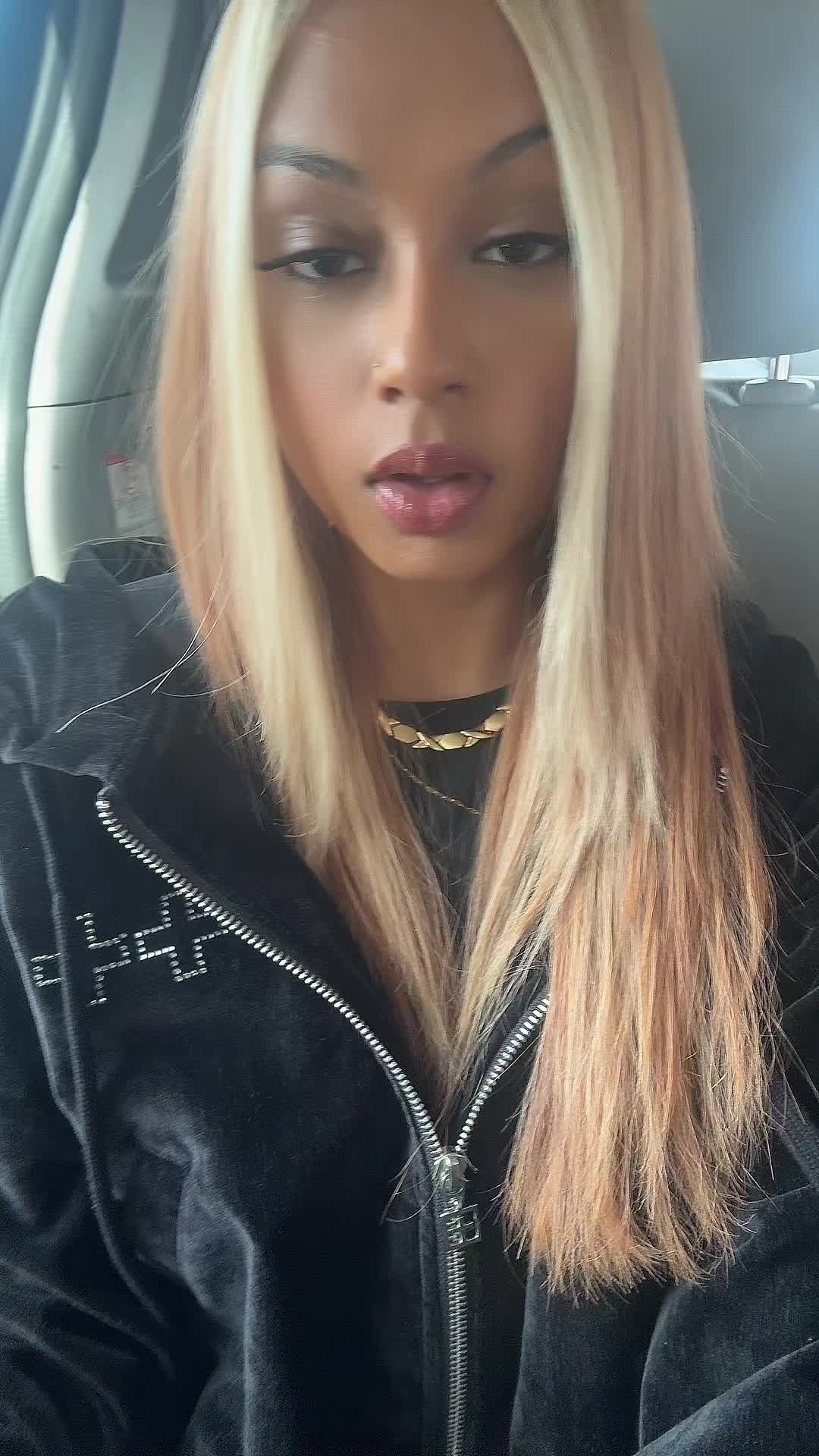 @beccaa