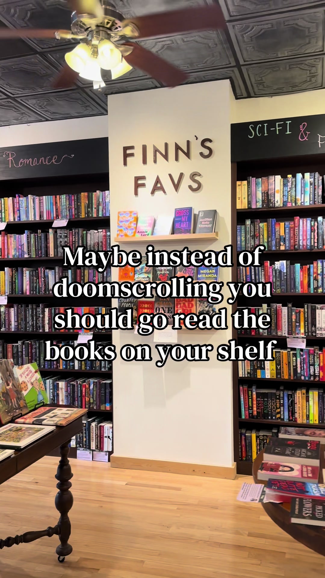 @Rachel Moore 📚🎀☕️