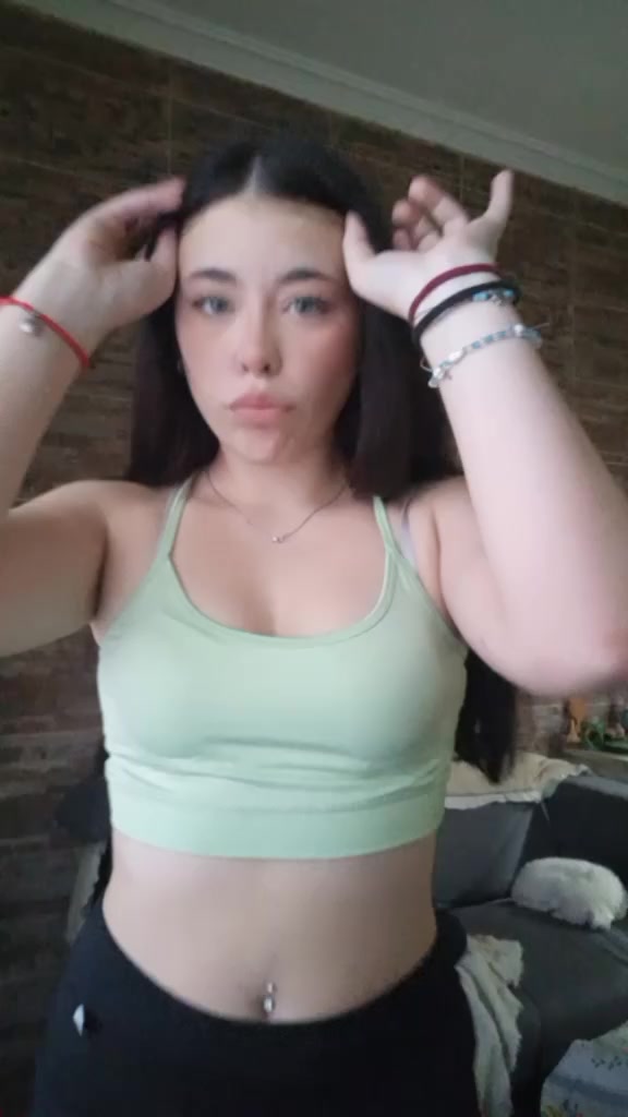 @naiunicole