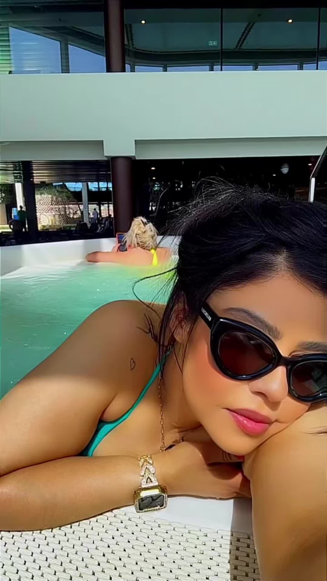@Vianca Bueno