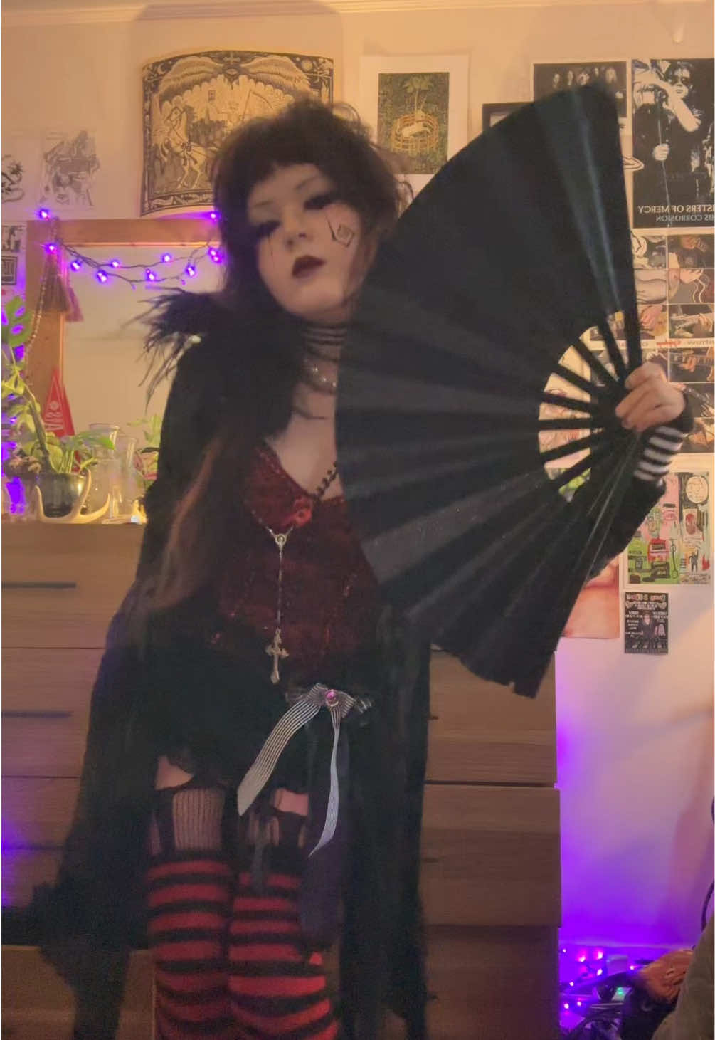 @ash🧷