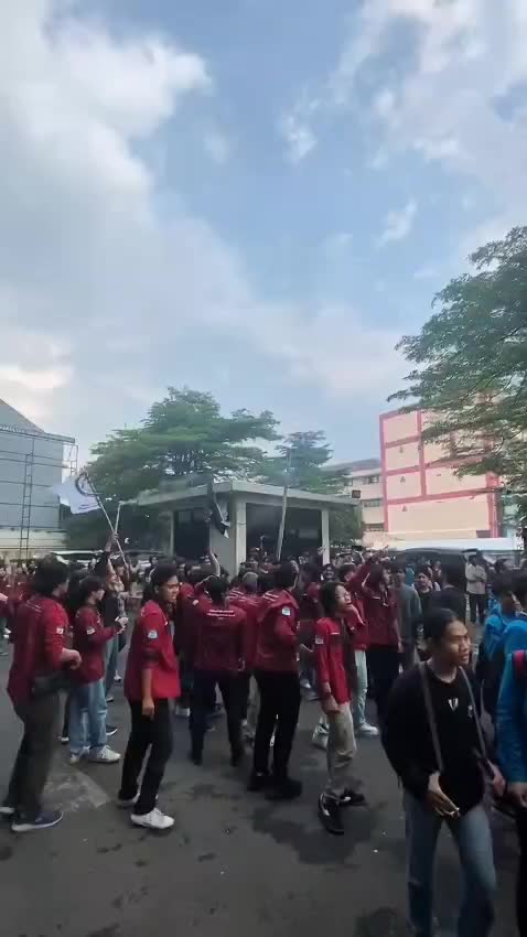 @Kampus_Legoso