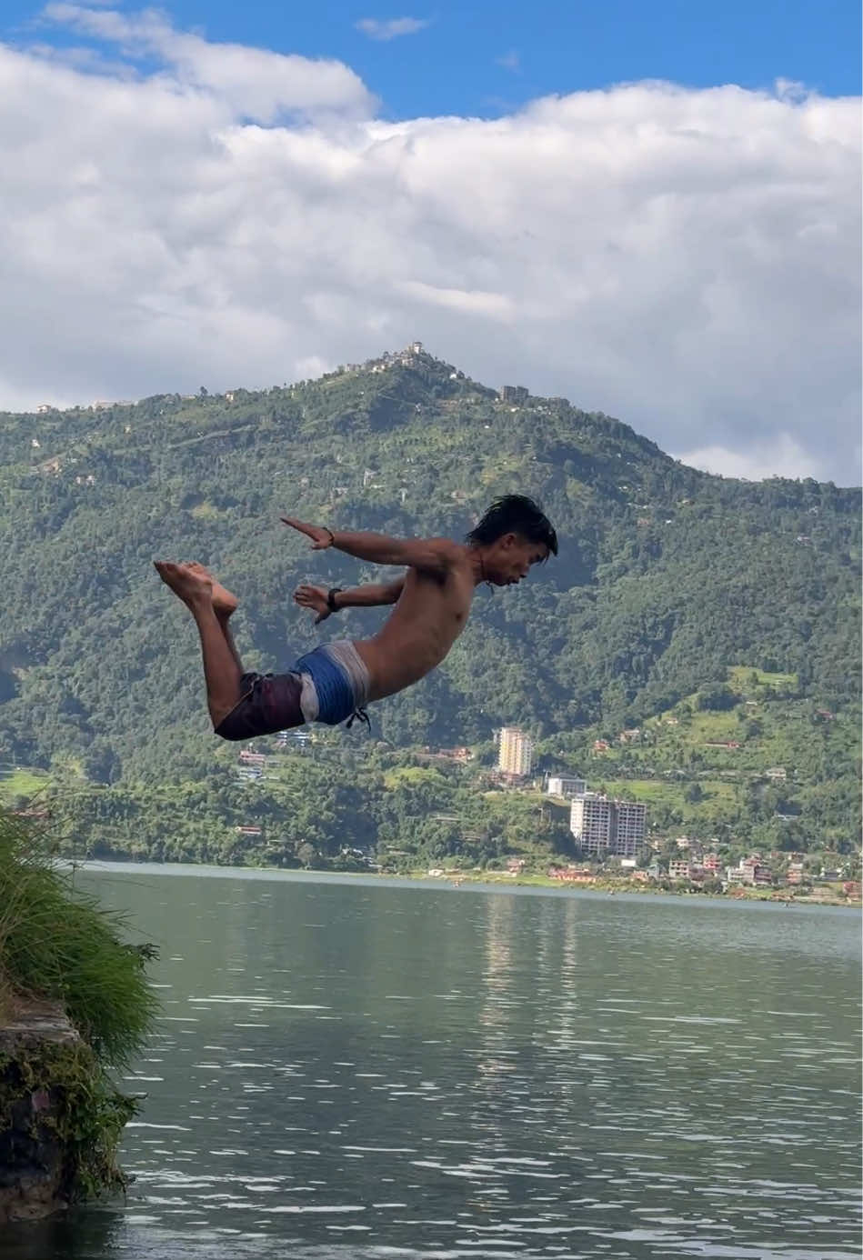 @Rabin Vlogs🇳🇵