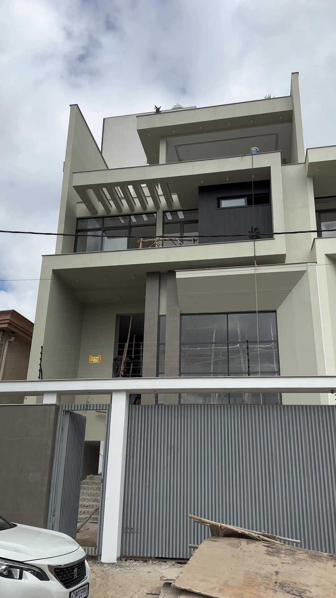 @ኤሎሄ Elohe Architects
