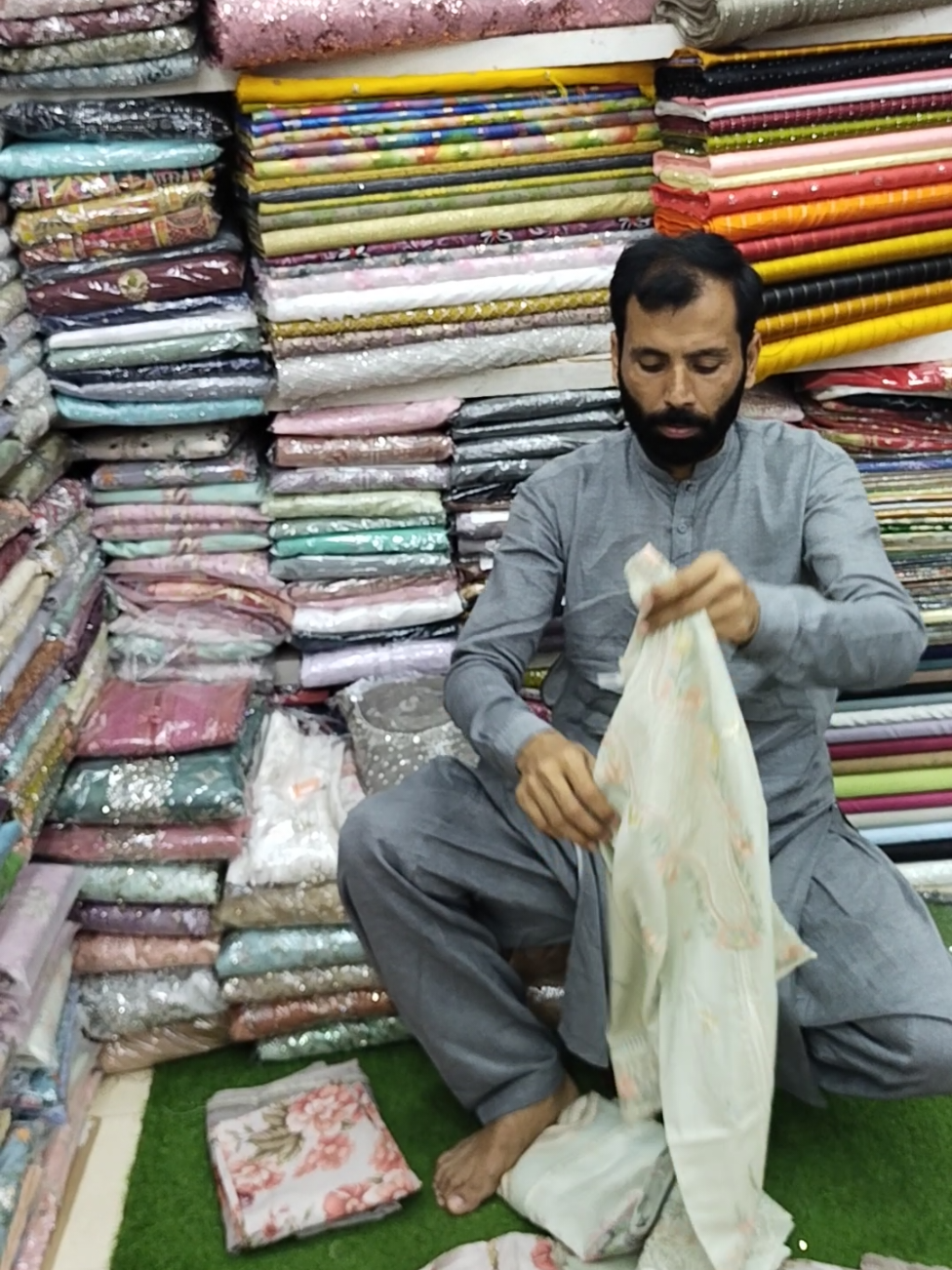 @IMAM DIN CENTER انارکلی بازار