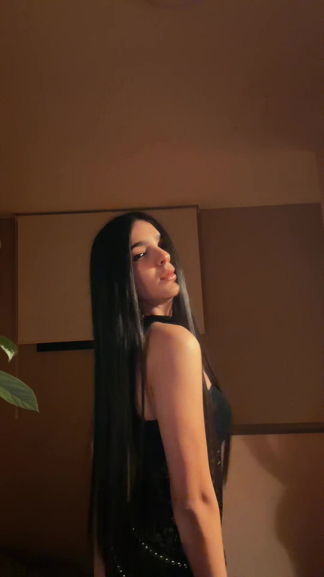 @𝐿𝑢𝑎𝑛𝑎