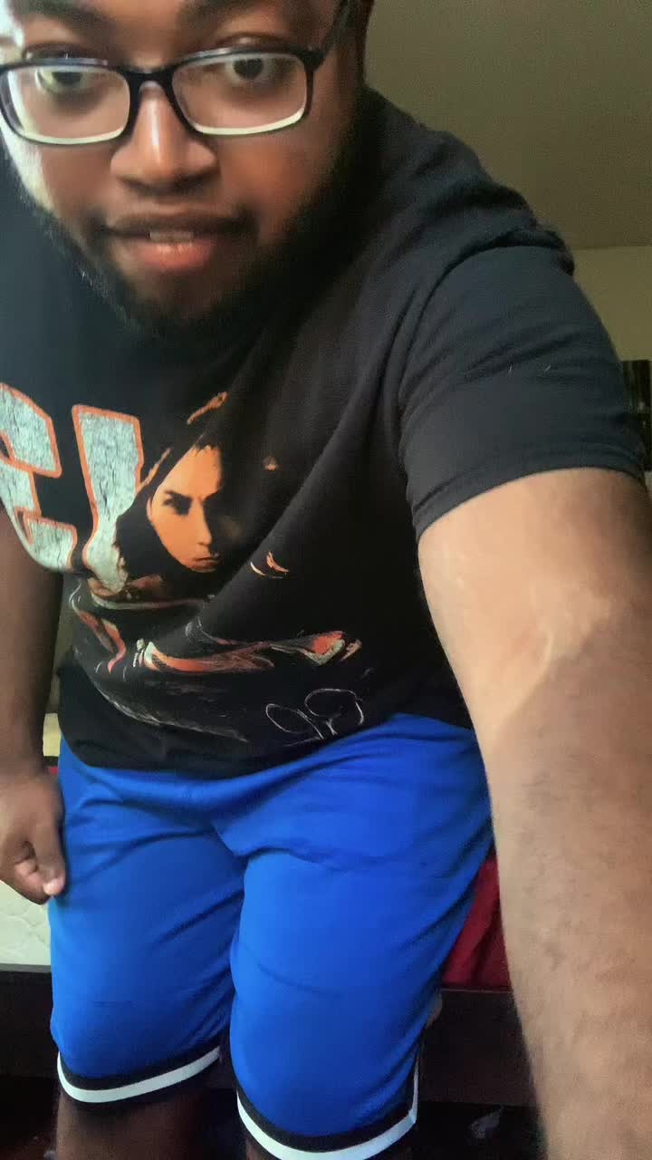 @Unfazedkingjoebluemusicdaddy✝️