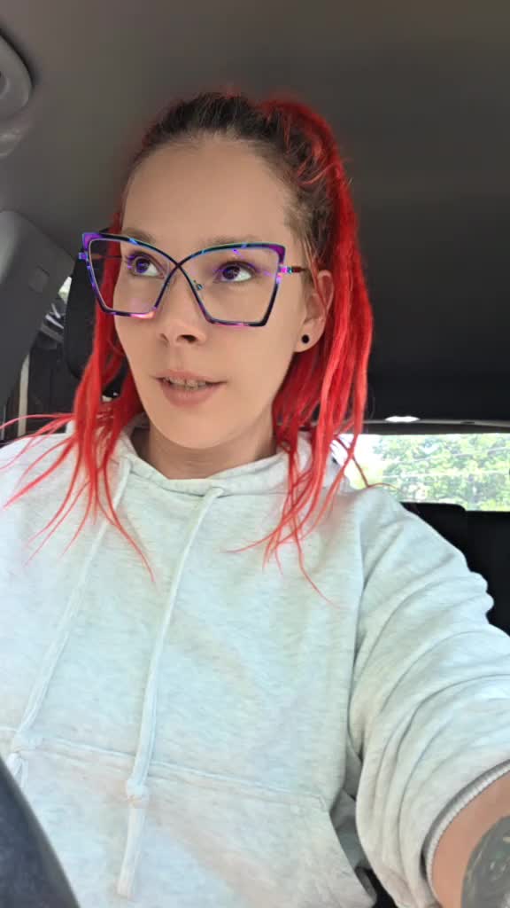 @Mombie1991