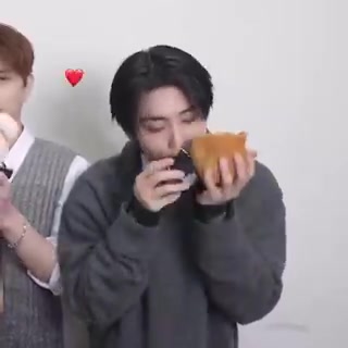 @frecklelix.Qoukka