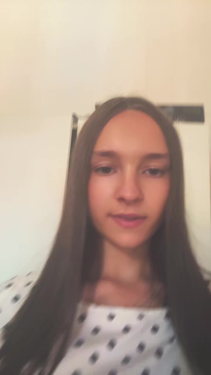 @𝓁ℴ𝓊𝓃𝒶'🥂