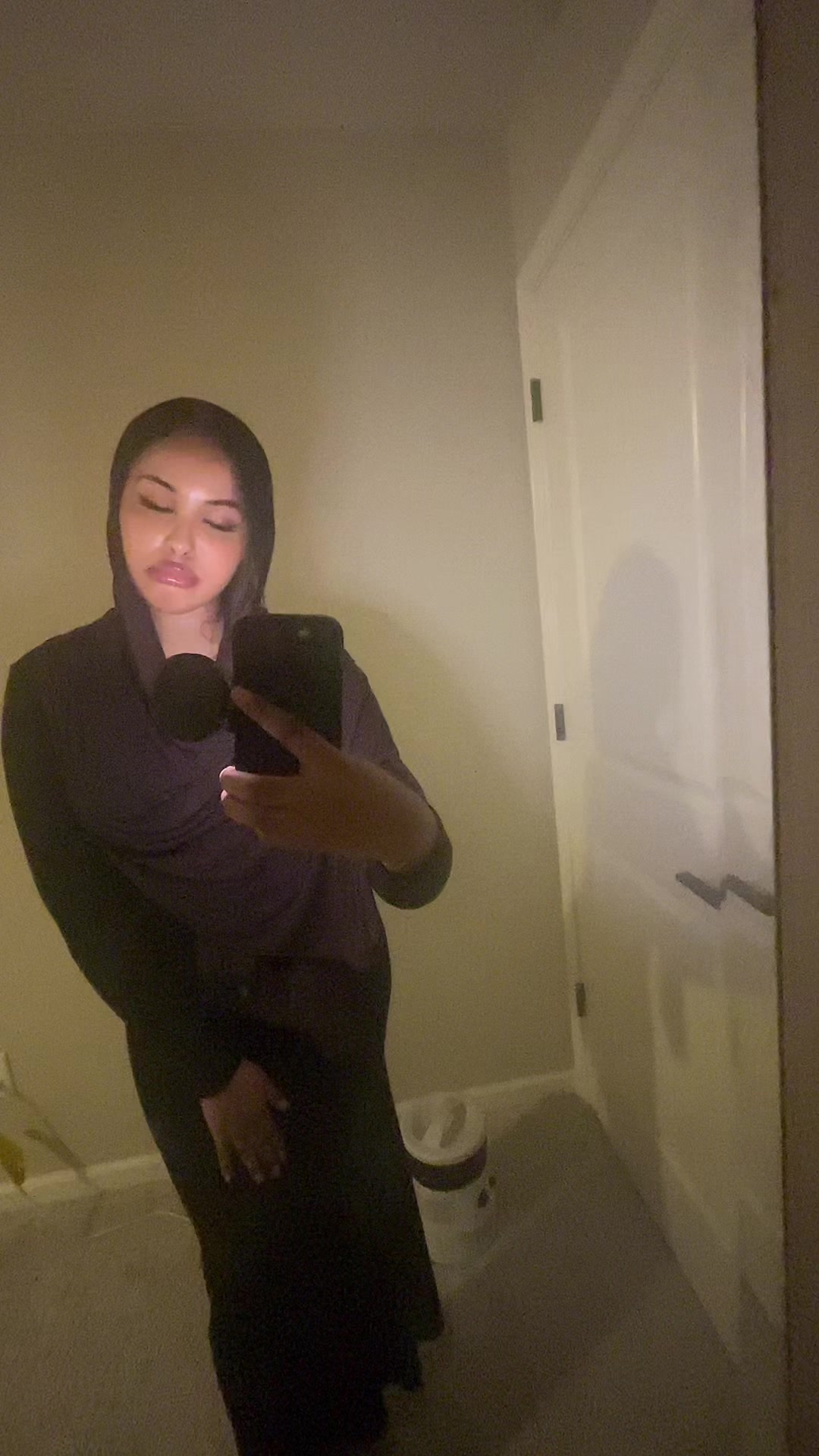 @<3