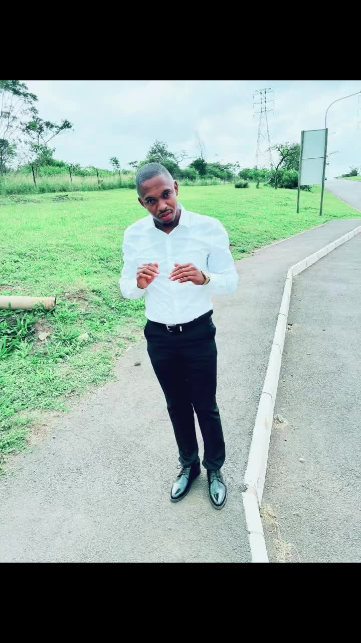 @Thabiso Kunene🇿🇦