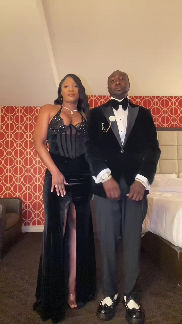 @PrettyRoundBrown