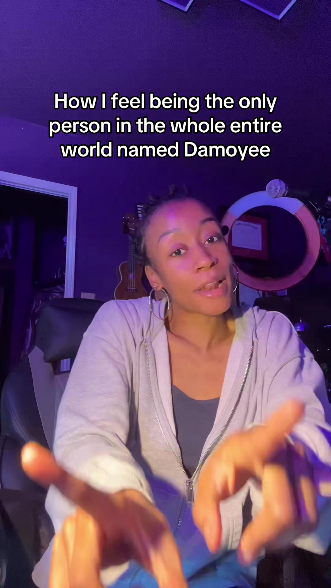 @DAMOYEE