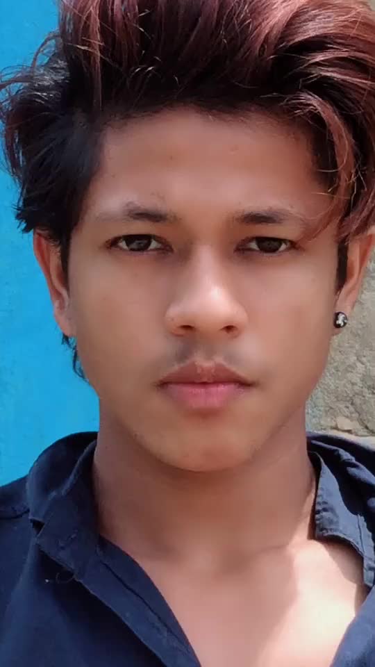 @Mukesh_989🇨🇾