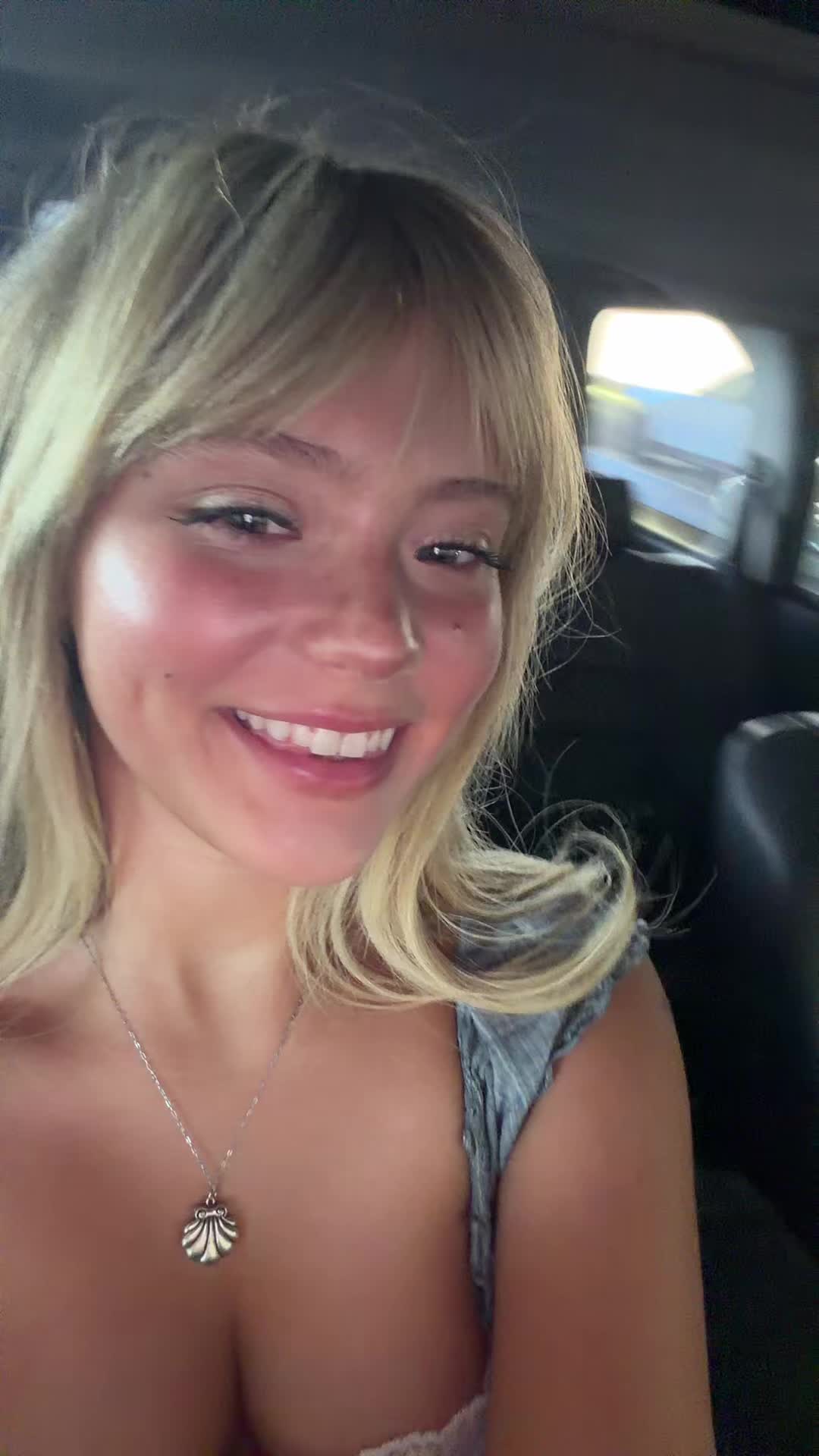 @lydia alice ellis 🪽