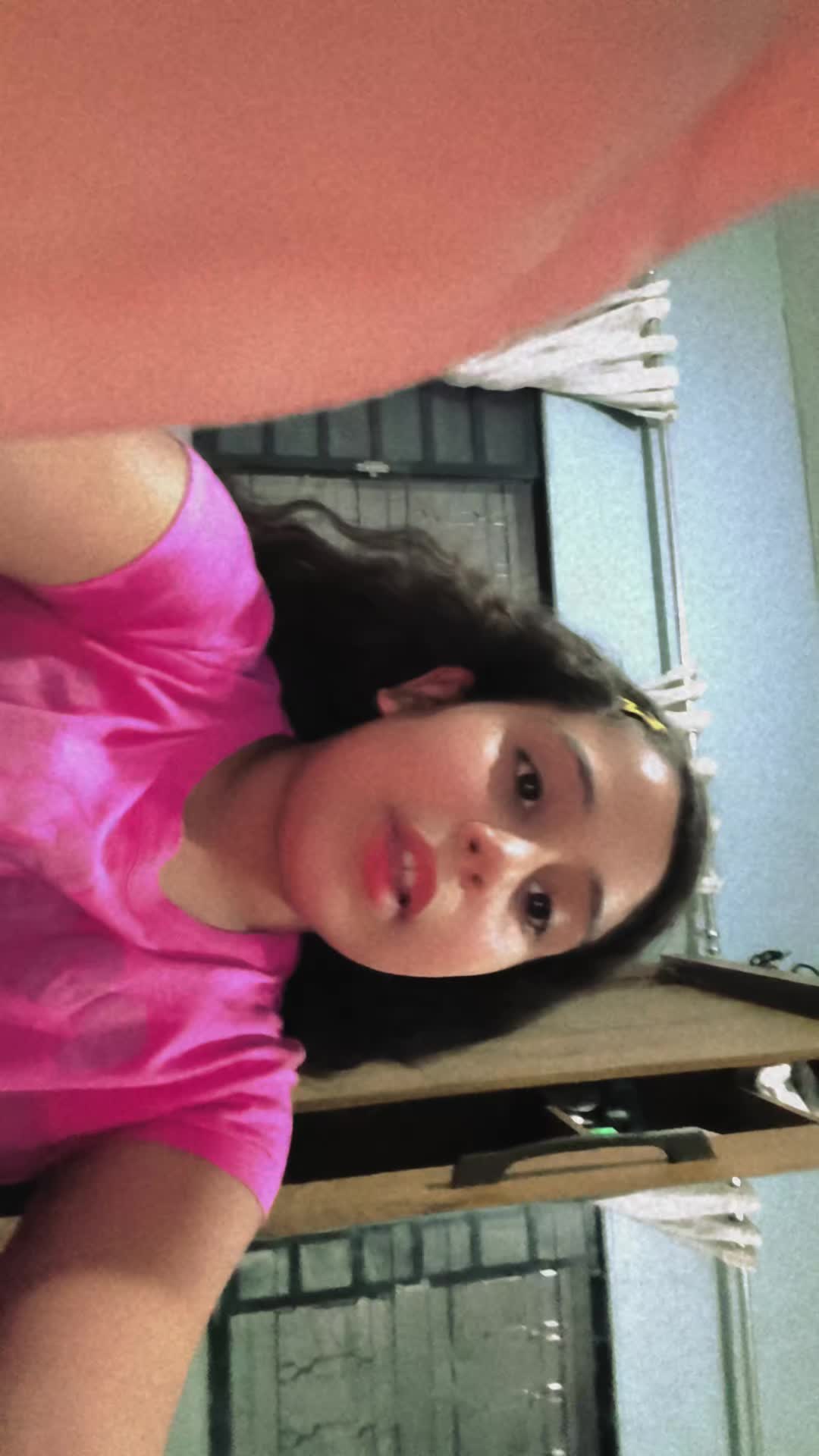 @Adriana Thielen