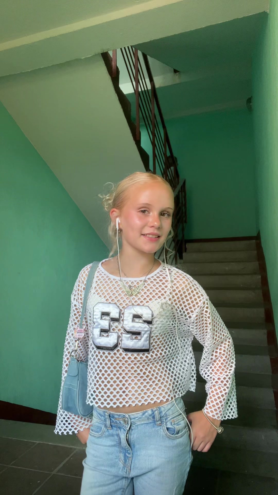 @mavrii