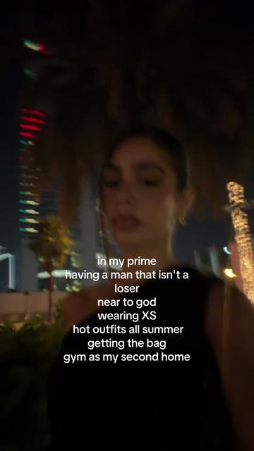 @vickkkxv