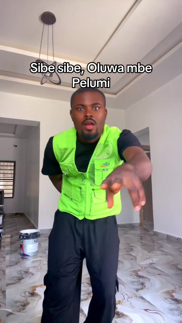 @iamphellumi