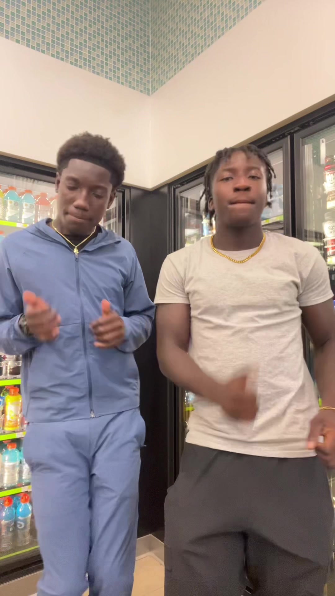 @J4🕺🏾.