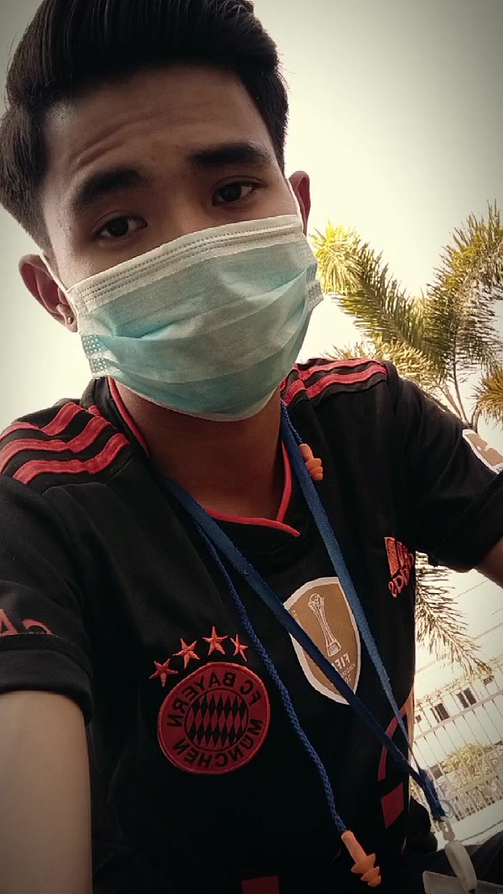 @Hla Zaw