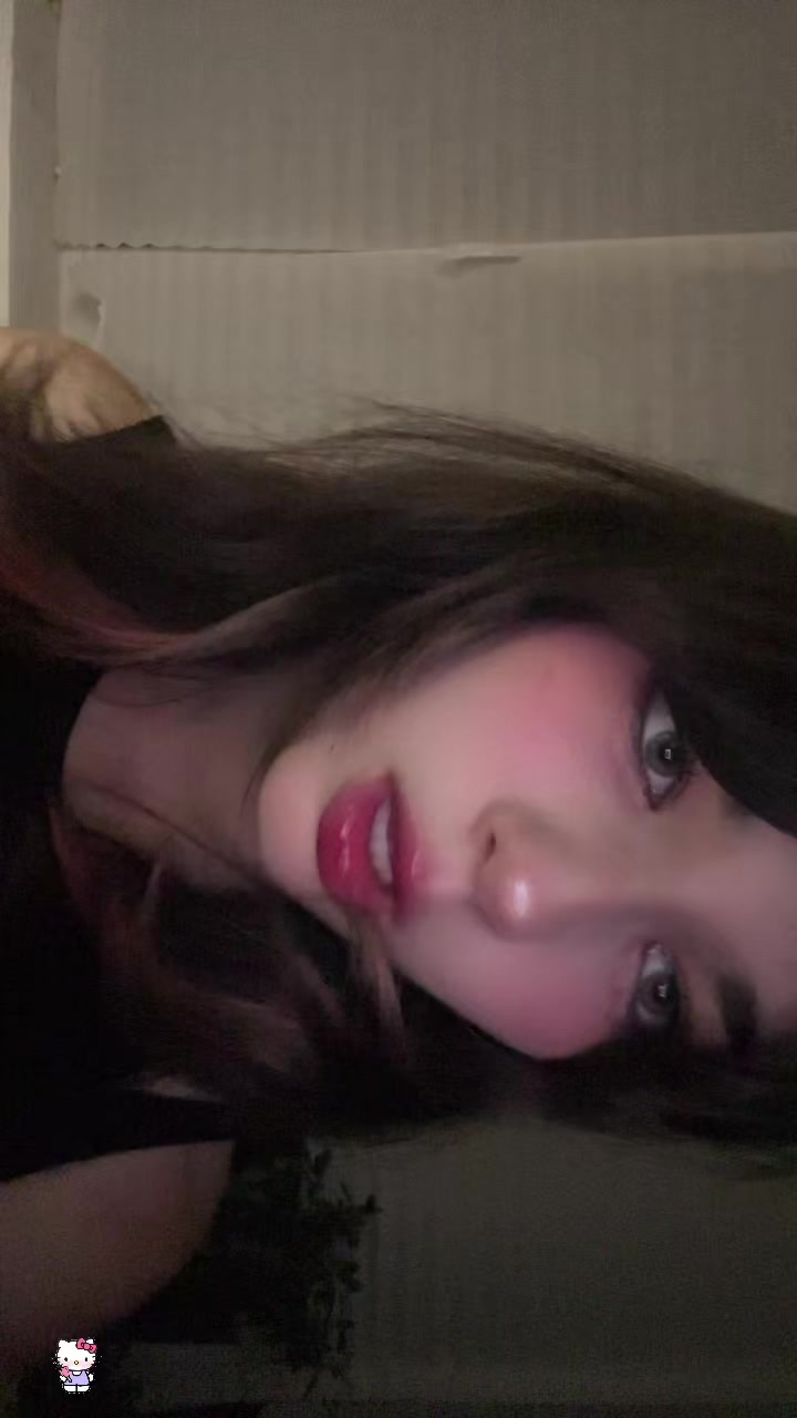 @𝑌𝑢𝑛𝑖☀️💜