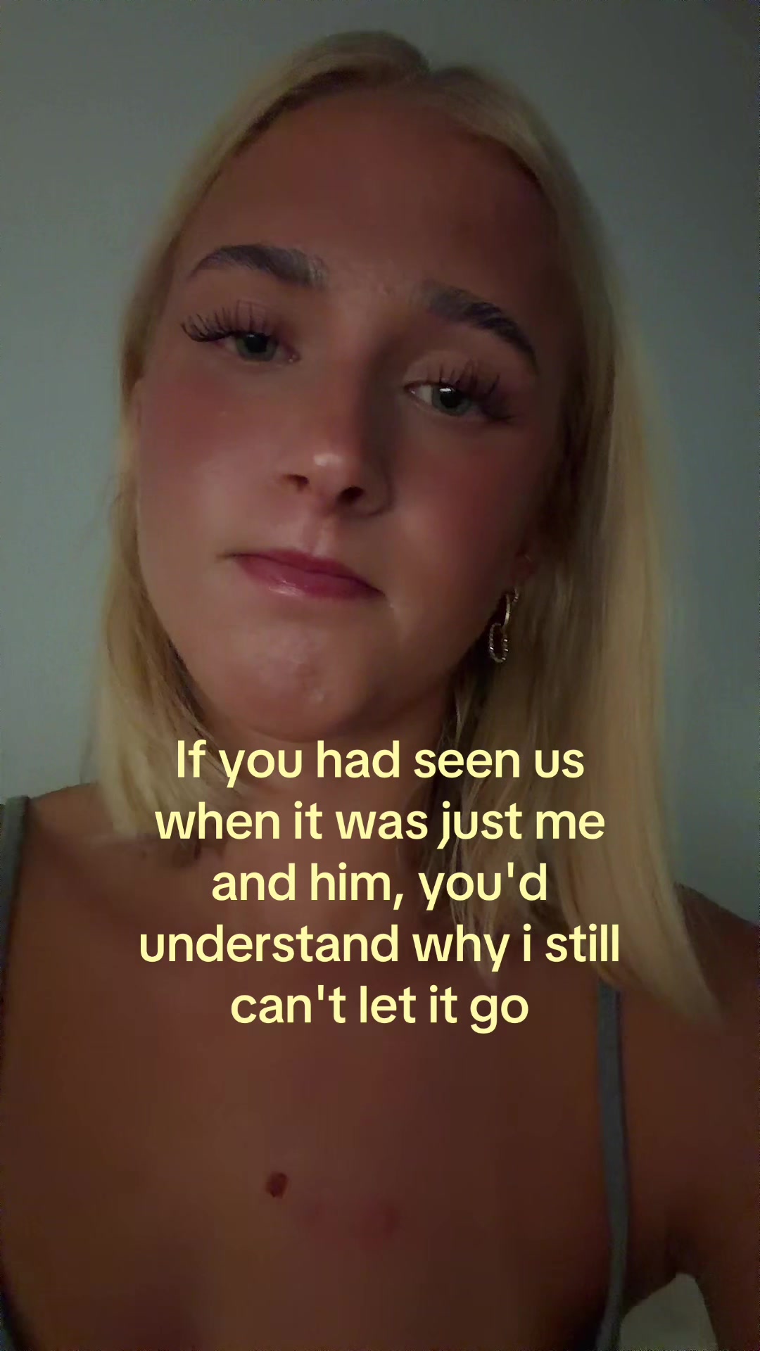 @theelliebarker