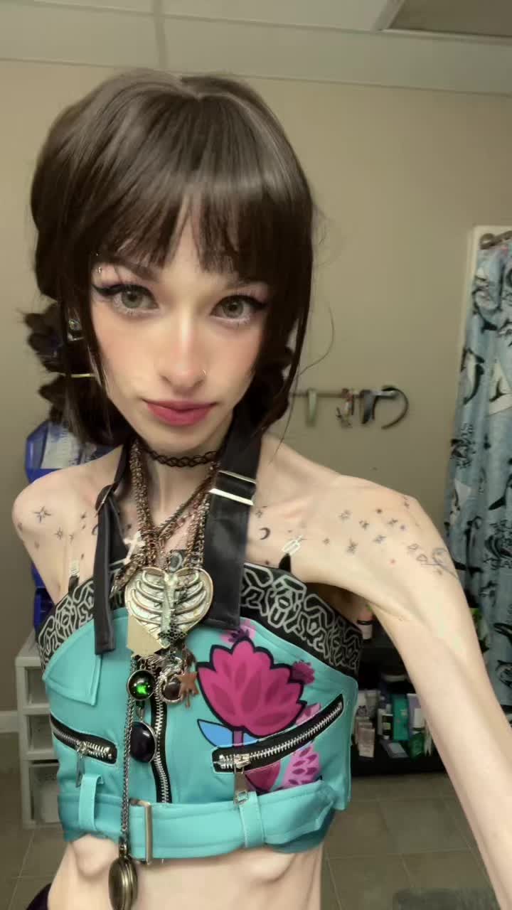 @Quirky_cosplays