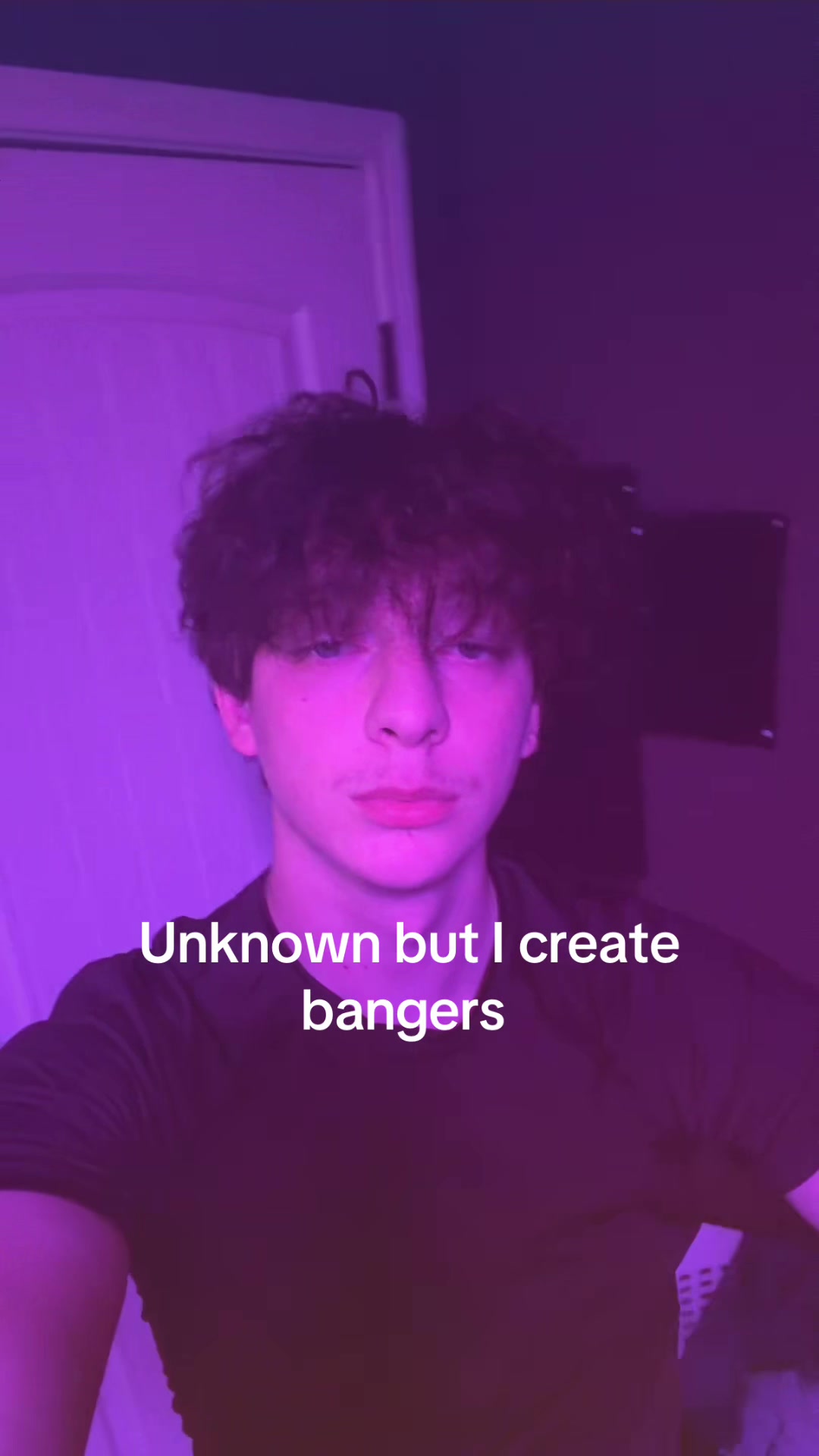 @6undr