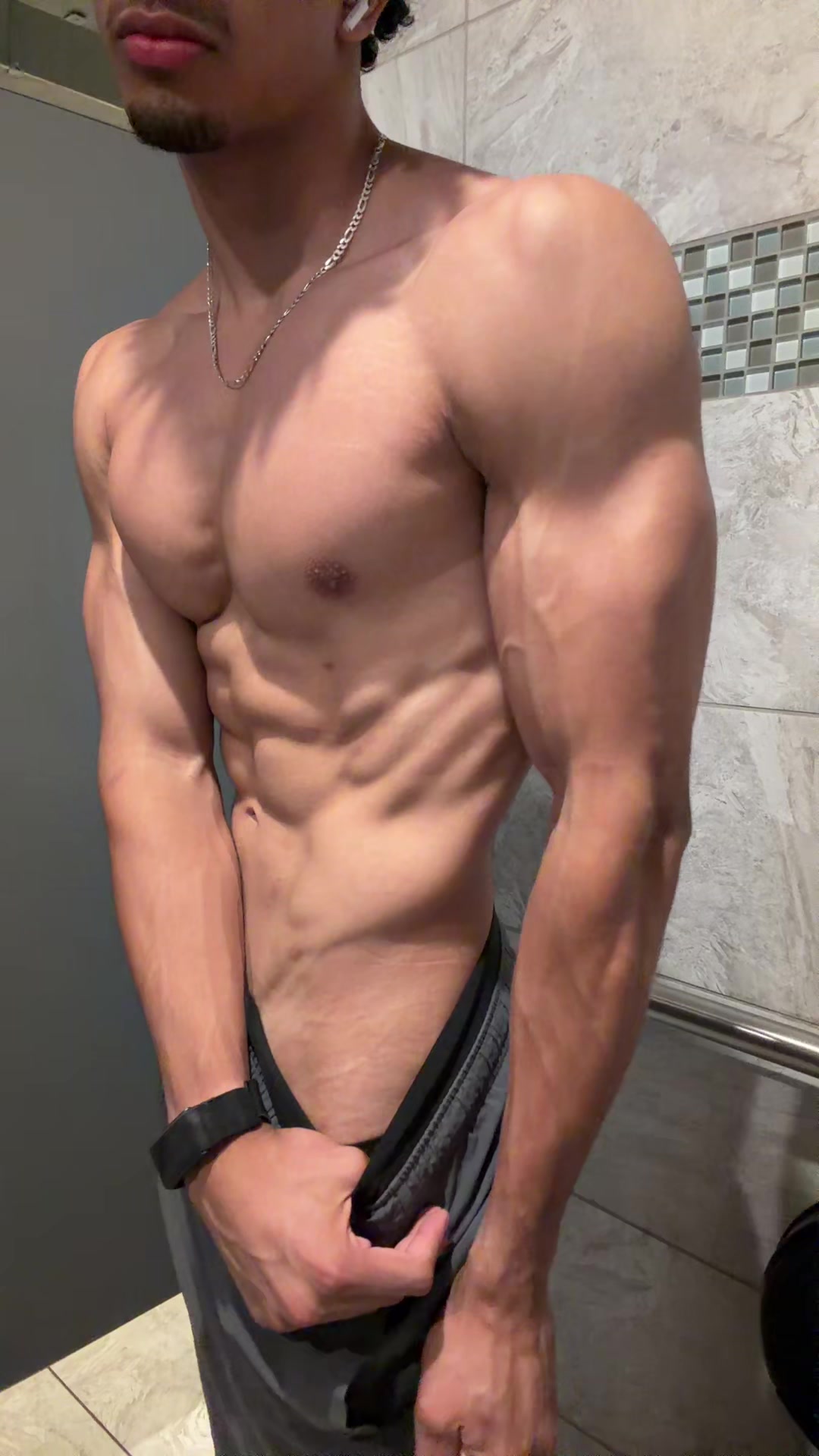 @ahmadlifts10