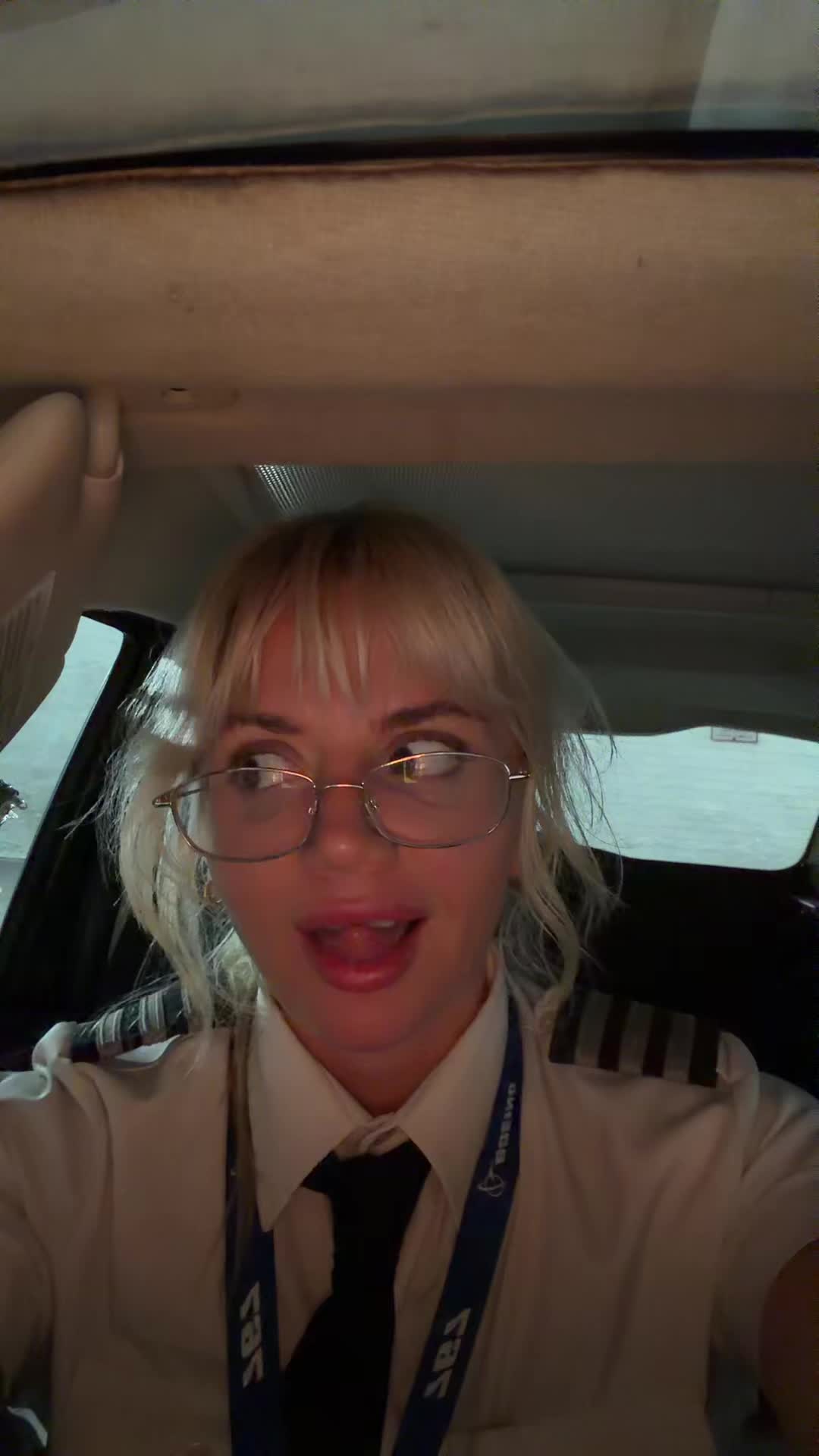 @Kristina 👩&zwj;✈️ the pilot