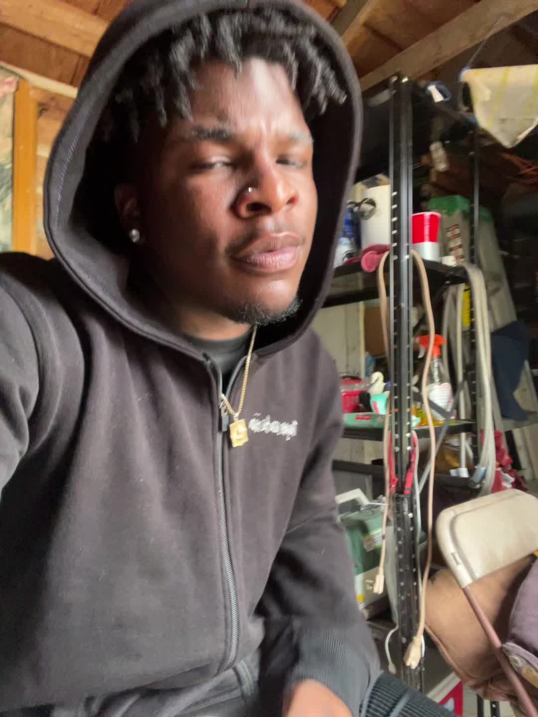 @MJ