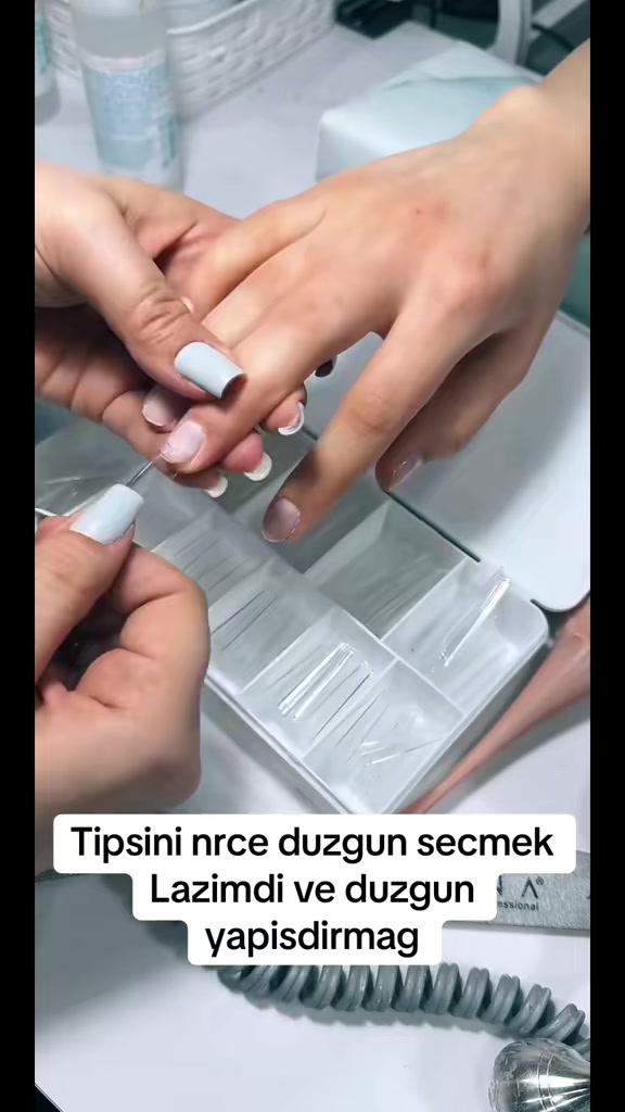 @nails_icel_