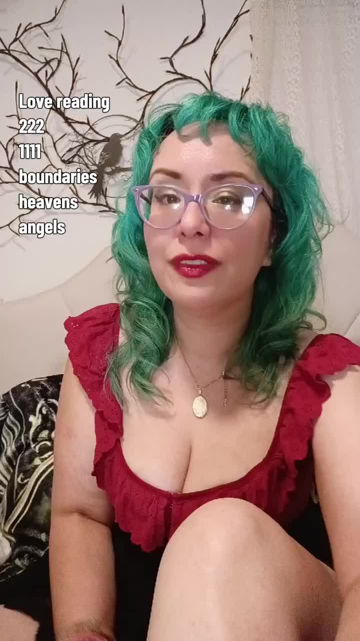 @iOtheEmpress