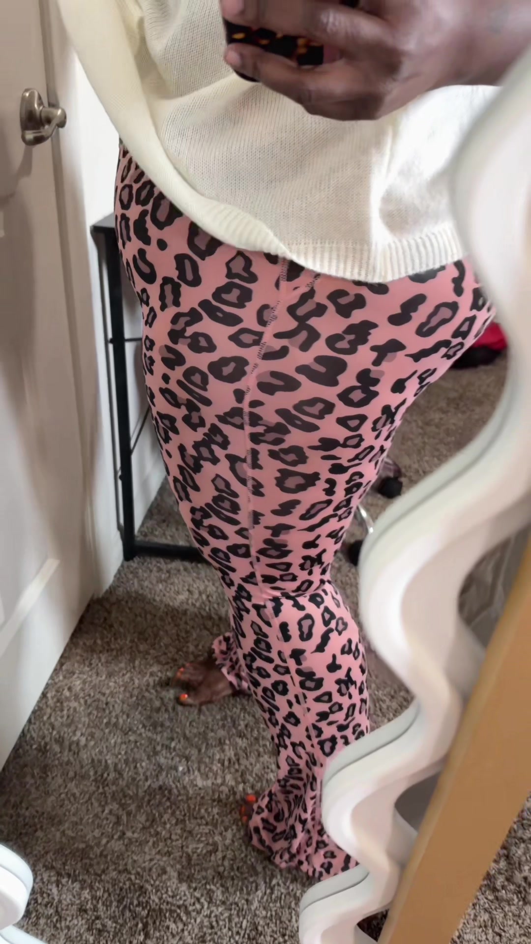 @larae_000