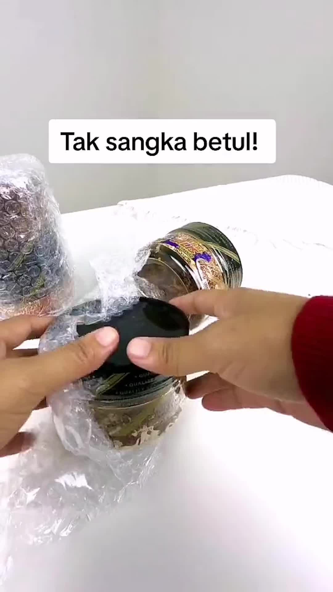 @maxinedorothea111