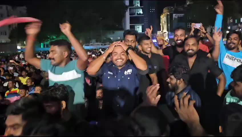 @ANAND KOLLEMCODE 🇲🇻