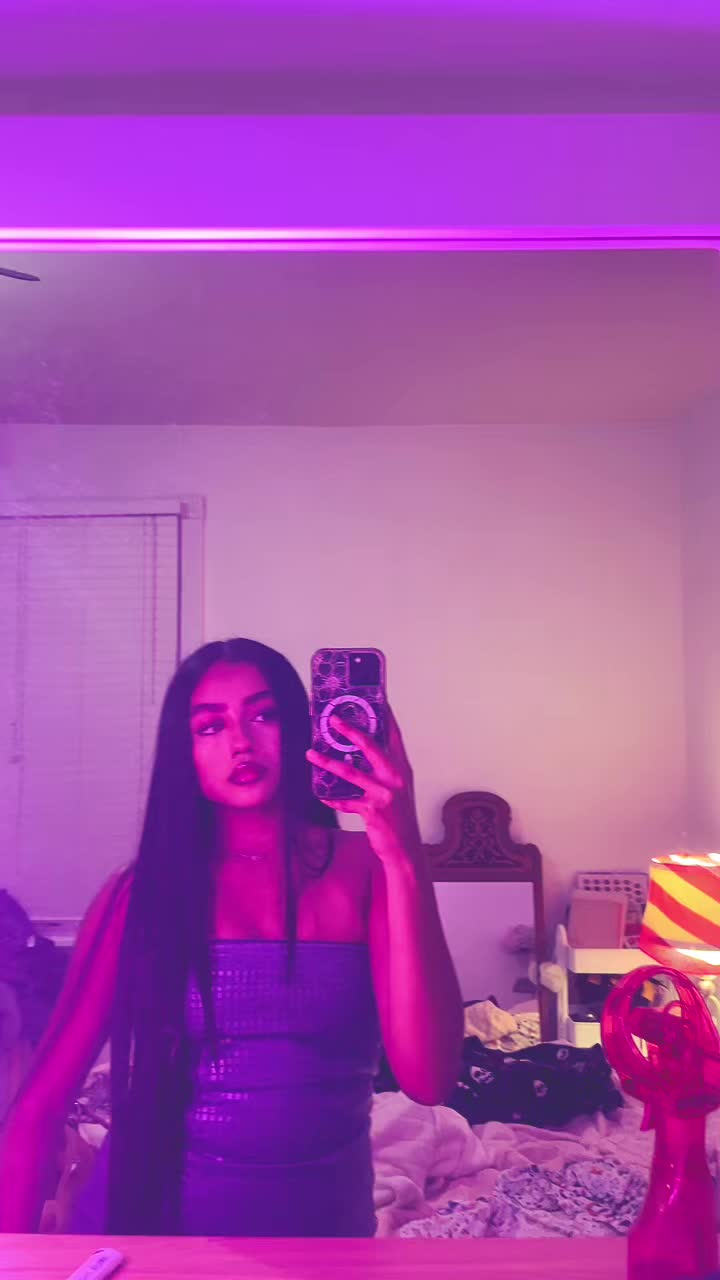 @Azelia