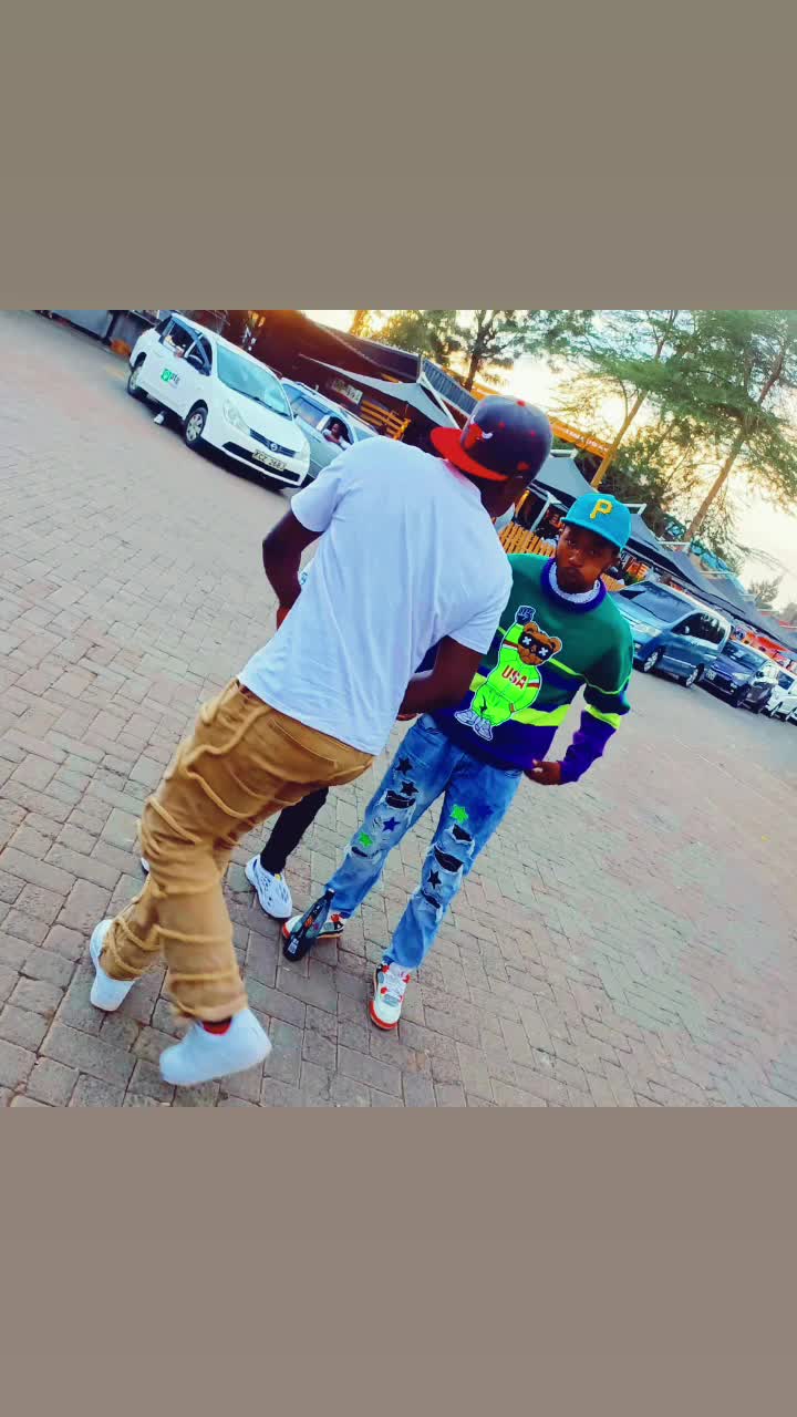 @WAILER👑🇰🇪