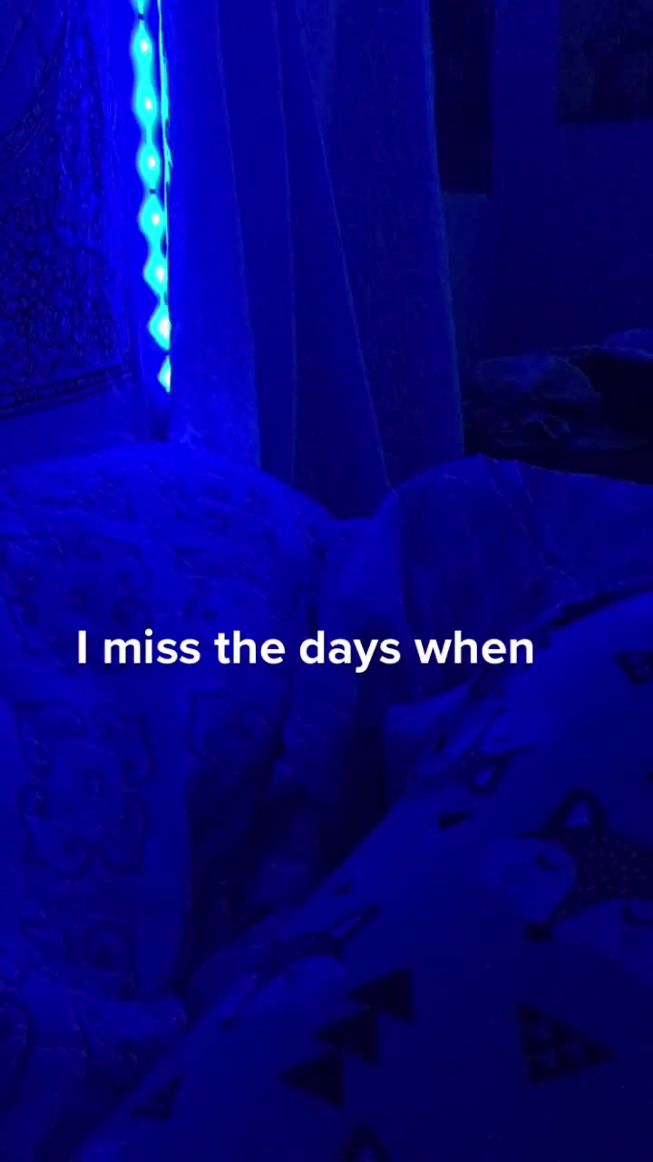 @Fake_$miles