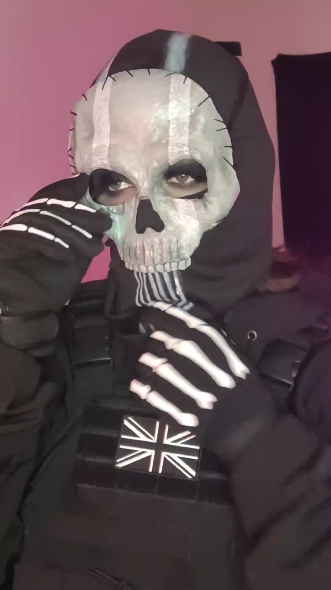 @Lizzinno