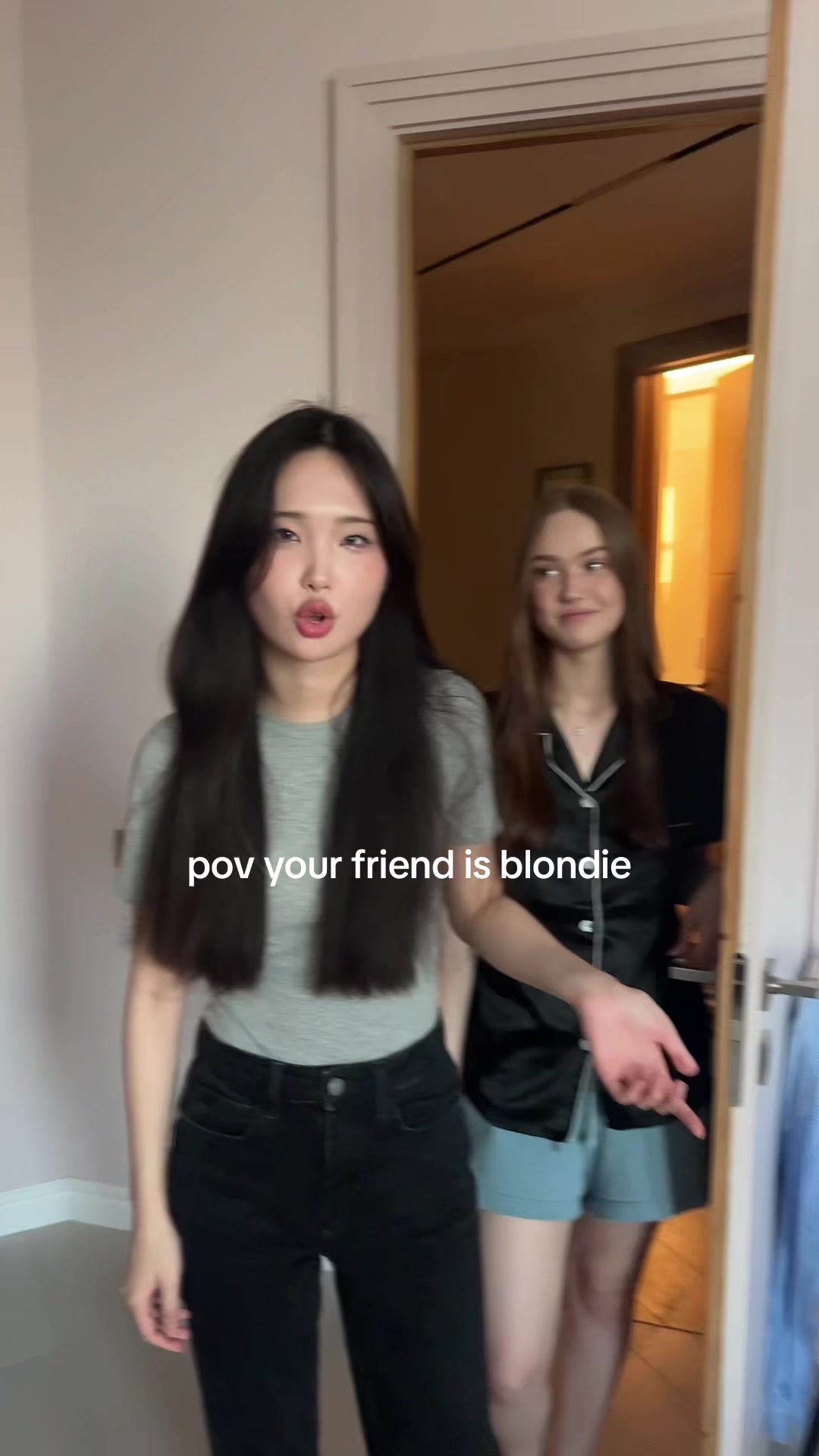 @tais