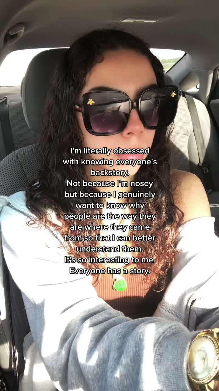 @𝒮𝐻𝐸𝒩𝐼𝒱𝒜&ensp;🧝🏽&zwj;♀️