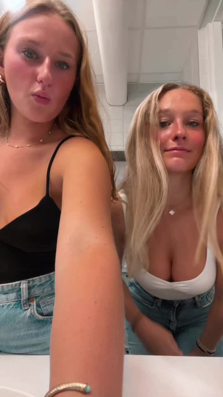 @Bebe