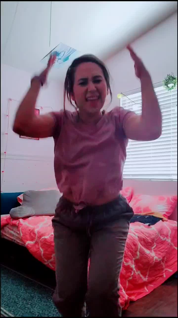 @clari