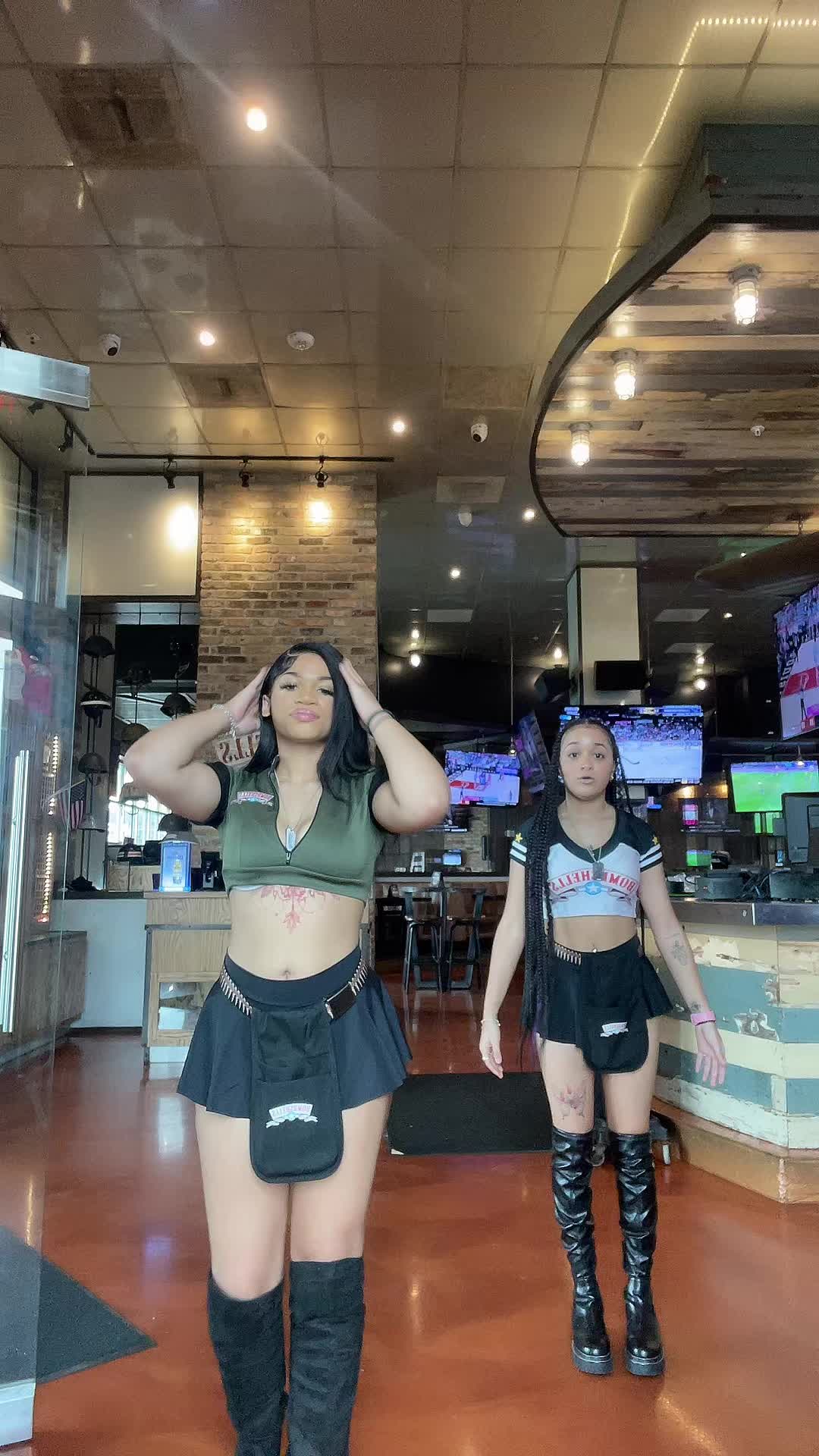 @Bombshells